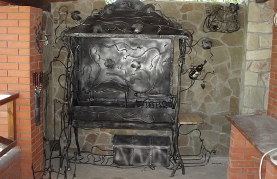 Стационарный мангал своими руками