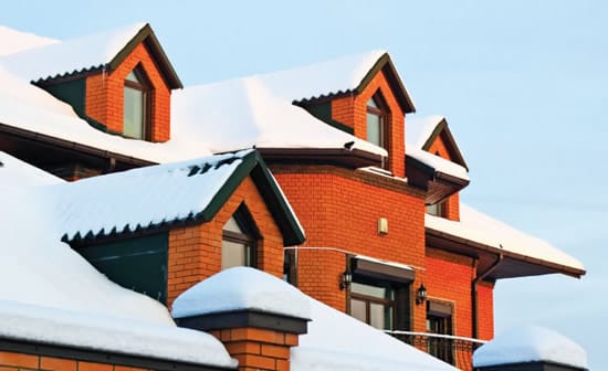 Угол наклона кровли влияет на нагрузку