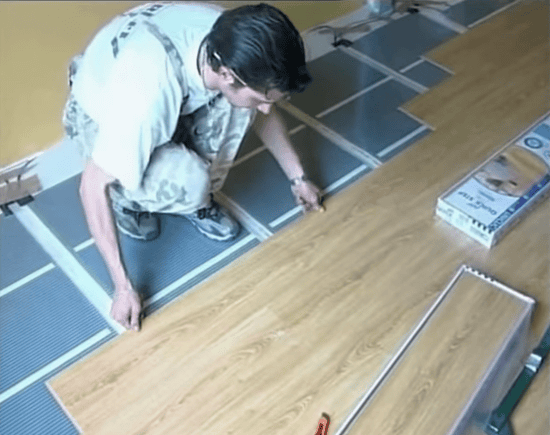 Укладка ламината на теплый пленочный пол