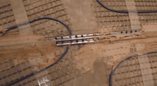 Укладка маяков на нагревательный кабель