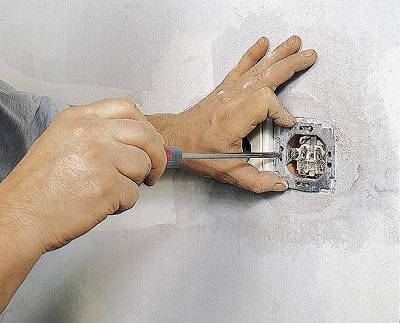 Установка розетки