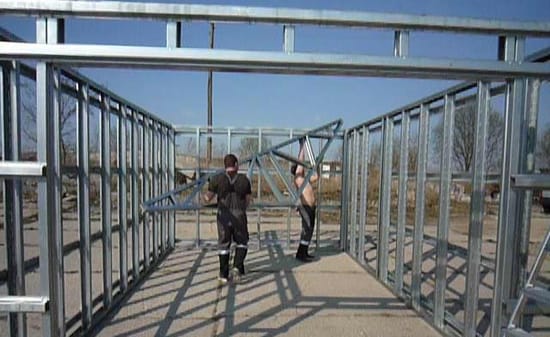 Возведение каркаса гаража