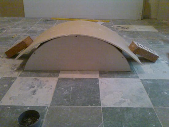 Деформируем арку с помощью преса