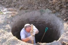 Выкопать колодец своими руками