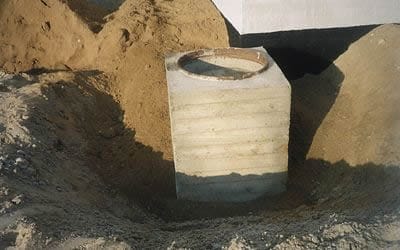 Колодец в дренажной системе