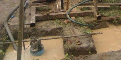 Пример полупогружного насоса