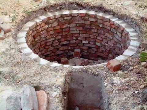 Как сделать сливную яму своими руками